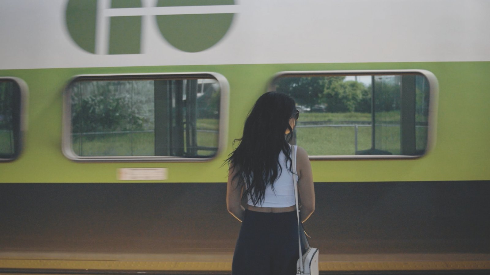 Whitby GO Station near Mirra Townhomes, transit access to downtown Toronto